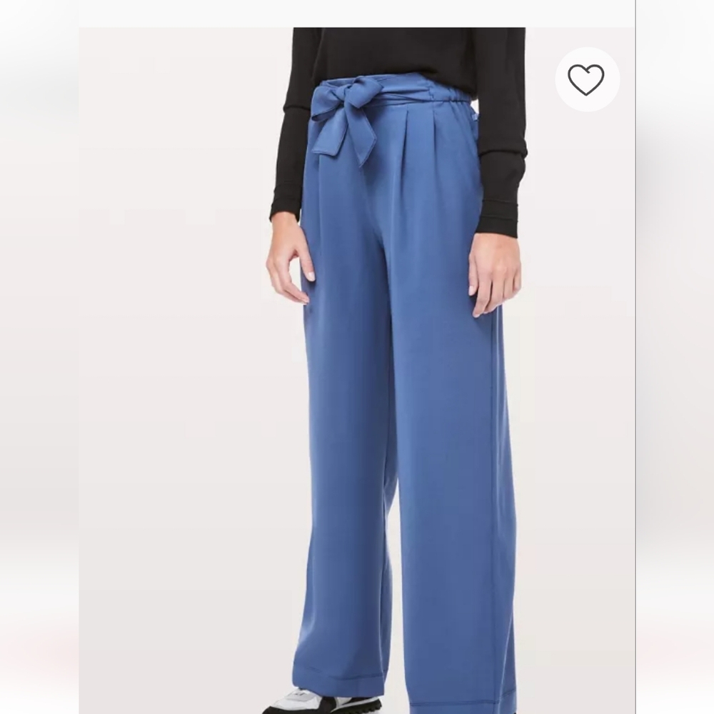 Lululemon Noir Pant